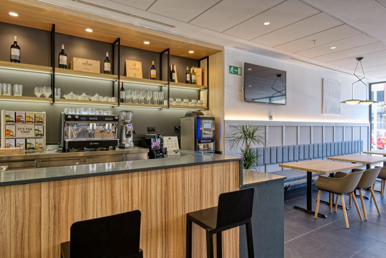 Dwo Yuste Alcala Hotel Madrid Exterior photo