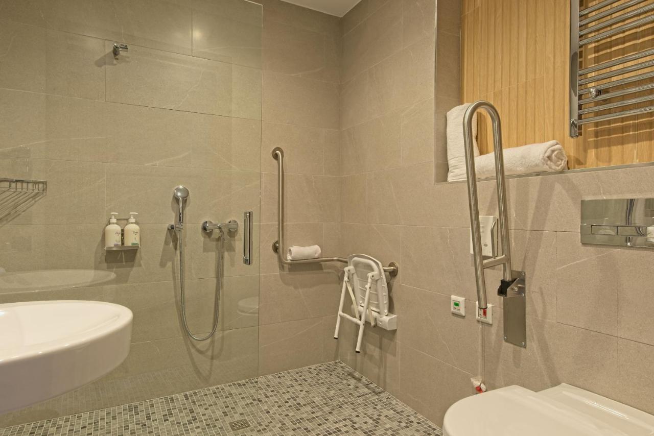 Dwo Yuste Alcala Hotel Madrid Exterior photo